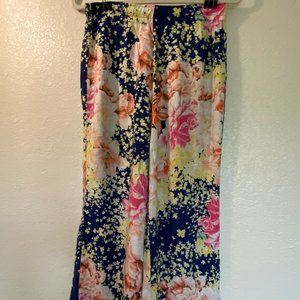 Hering Pantaloon Floral Pants